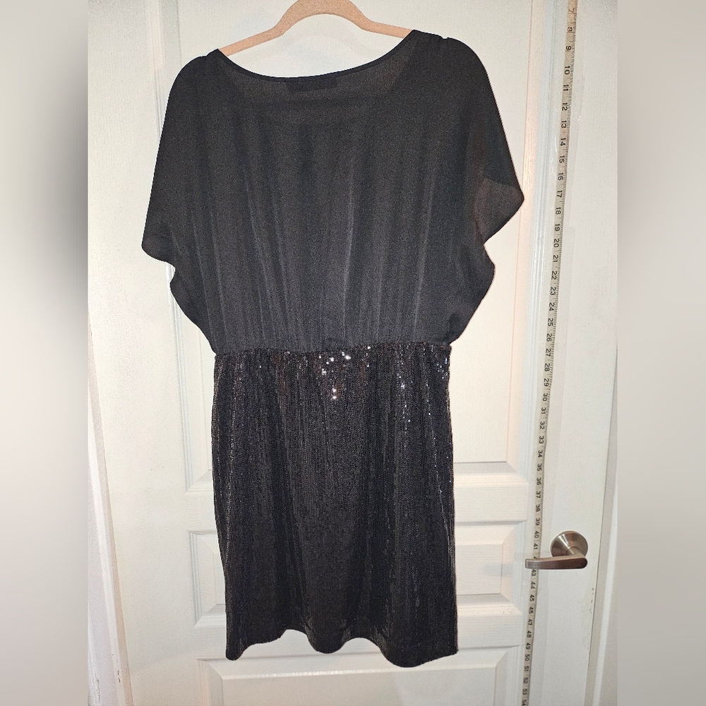 Black Sequin Mini Cocktail Dress with Dolman Sleeves - Picture 8 of 11